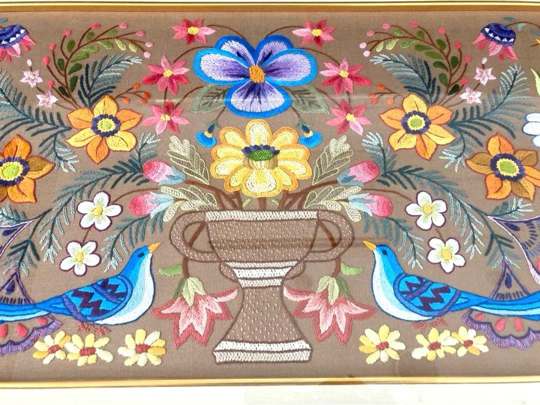 美品　戸塚刺繍　戸塚きく　初代作品　額　花　鳥　モダン