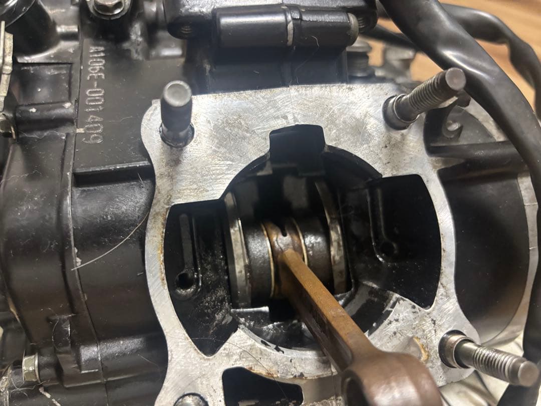 A106E RZ50 エンジン クランキングは確認できました