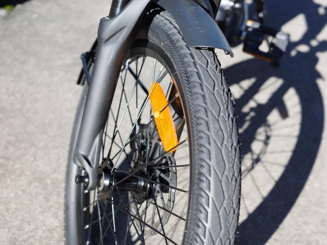 電動折畳式自転車ADO AIR 20 ULTRA油圧式ブレーキ採用(最新モデル)