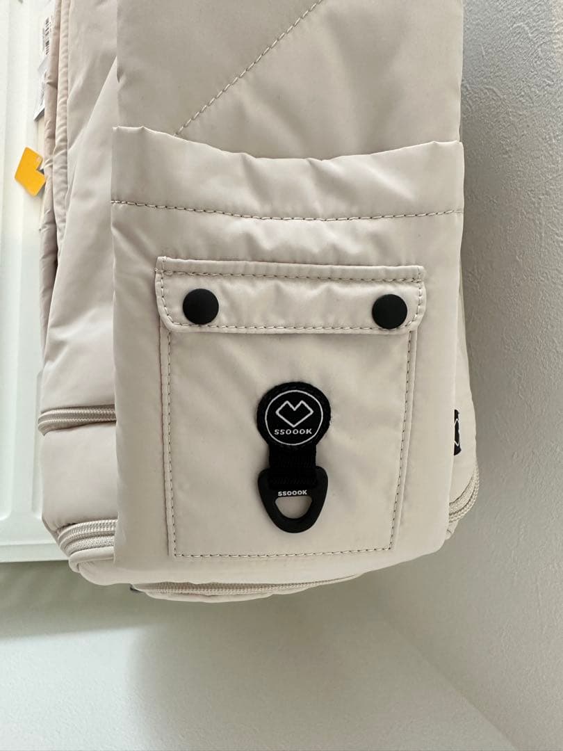 SSOOOK SLINGBAG(V.スマート、バッグ右） サイズL