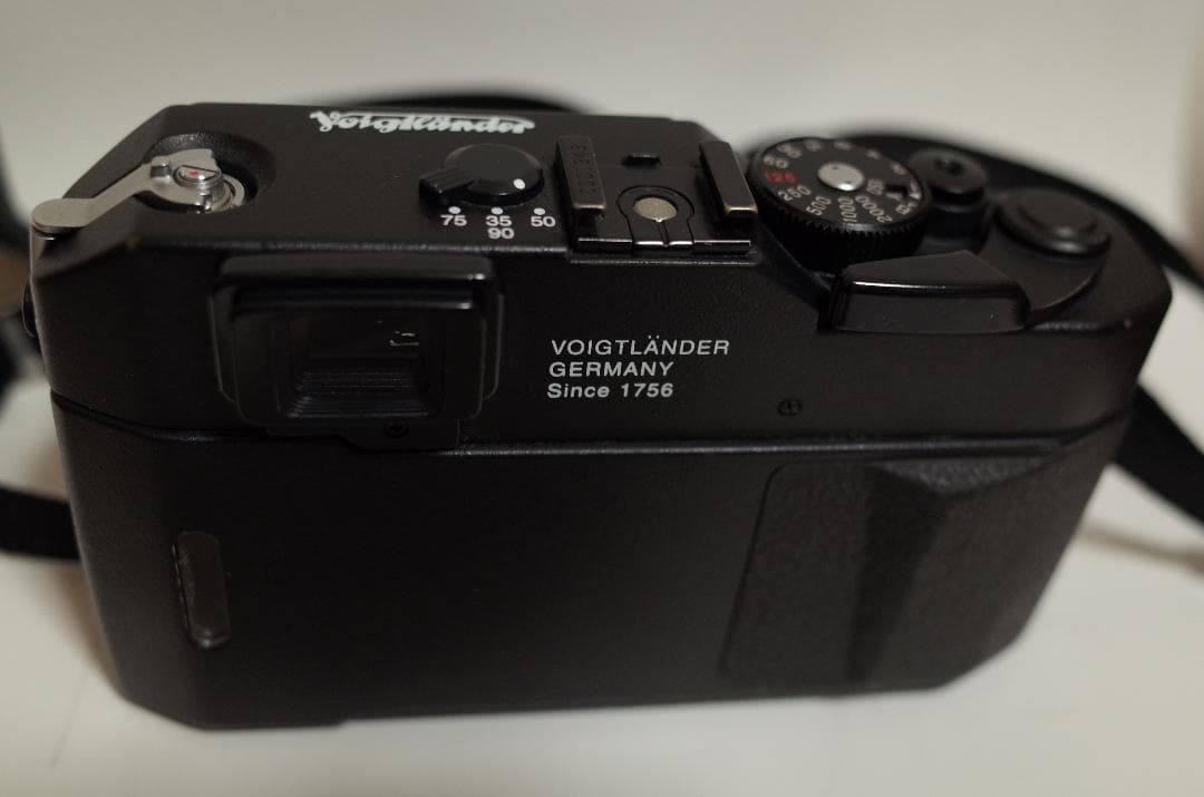 Voigtlander BESSA-R2 ブラック 元箱 使用説明書、本 付き