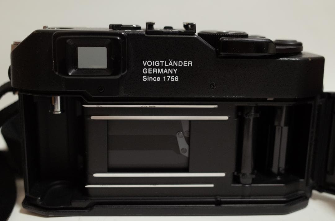 Voigtlander BESSA-R2 ブラック 元箱 使用説明書、本 付き