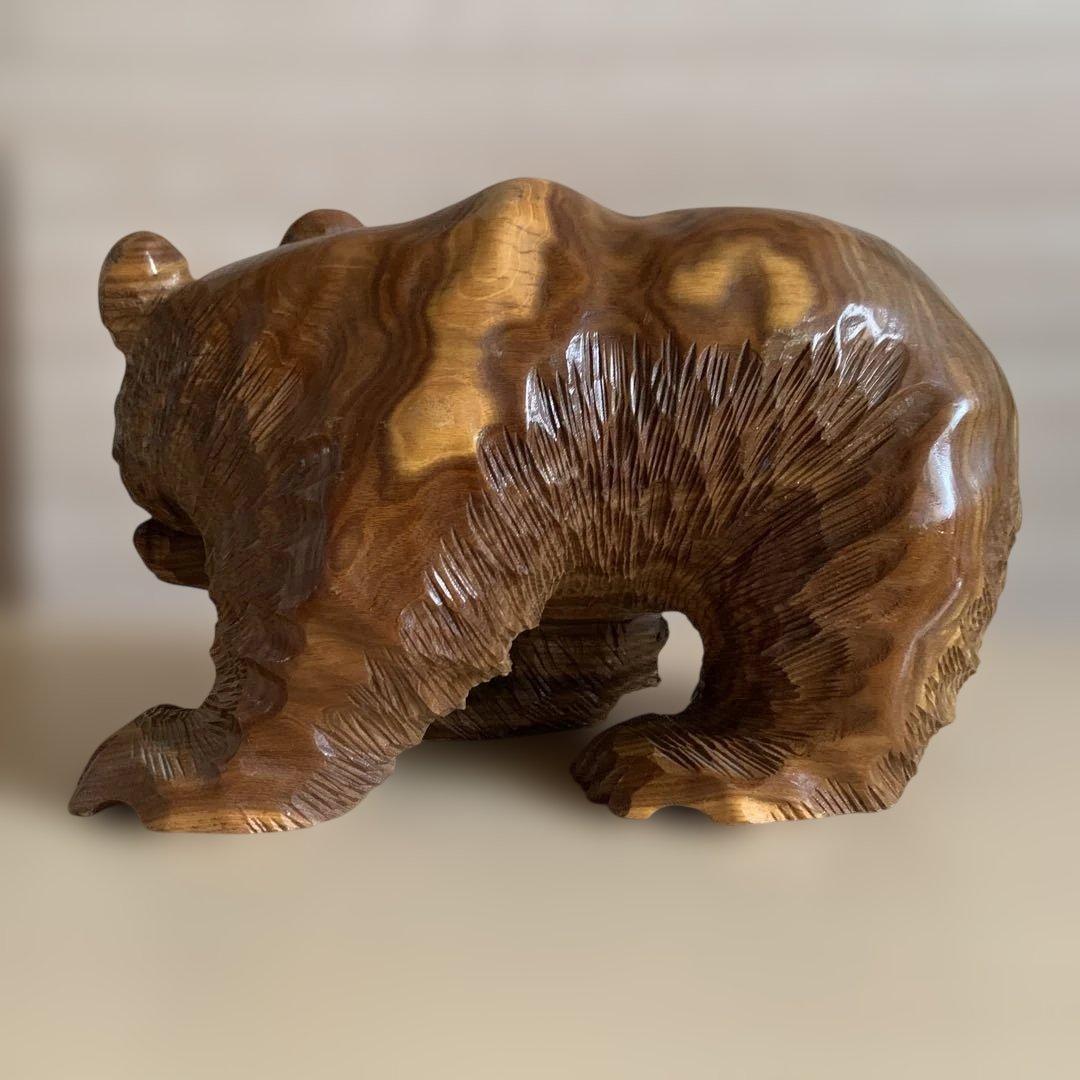 鮭にきちんとアブラビレあり！古民家インテリアにオススメ！昭和時代の木彫りの熊