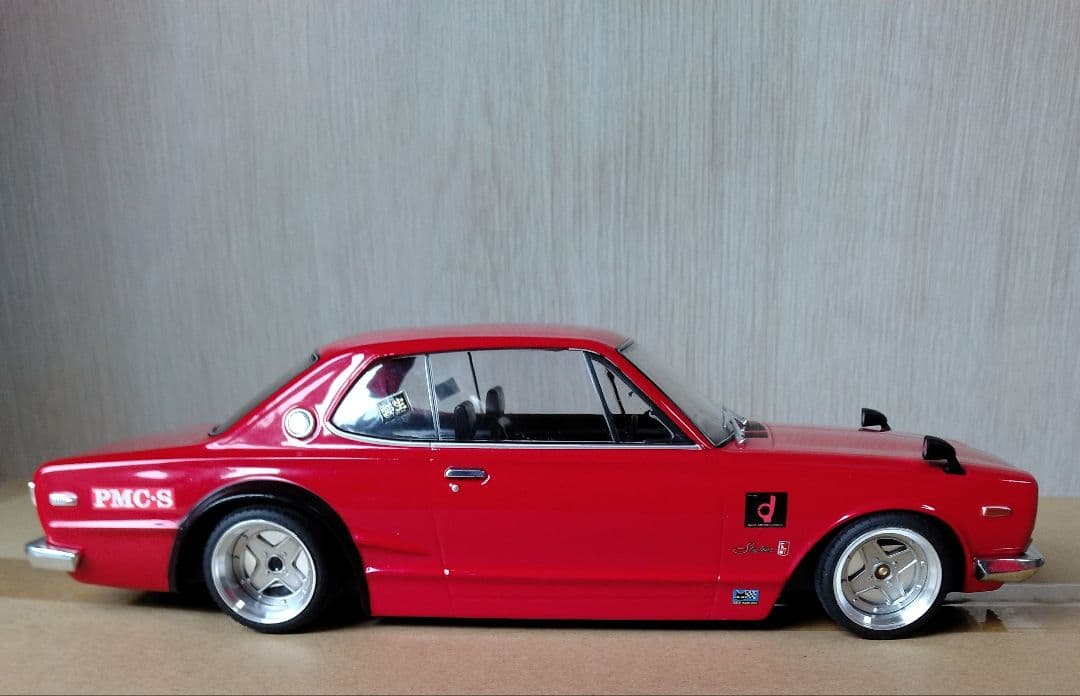 【1/18】スカイライン ハコスカ（KPGC10）赤