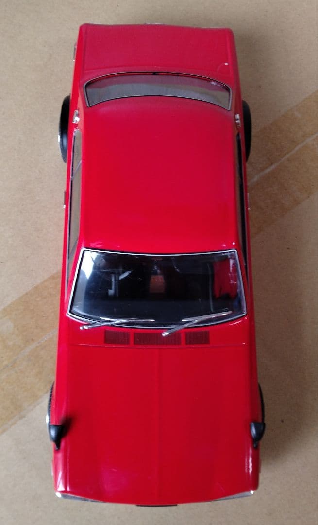 【1/18】スカイライン ハコスカ（KPGC10）赤