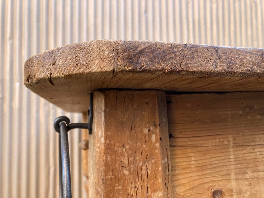 アンティークキャスター付きテーブル