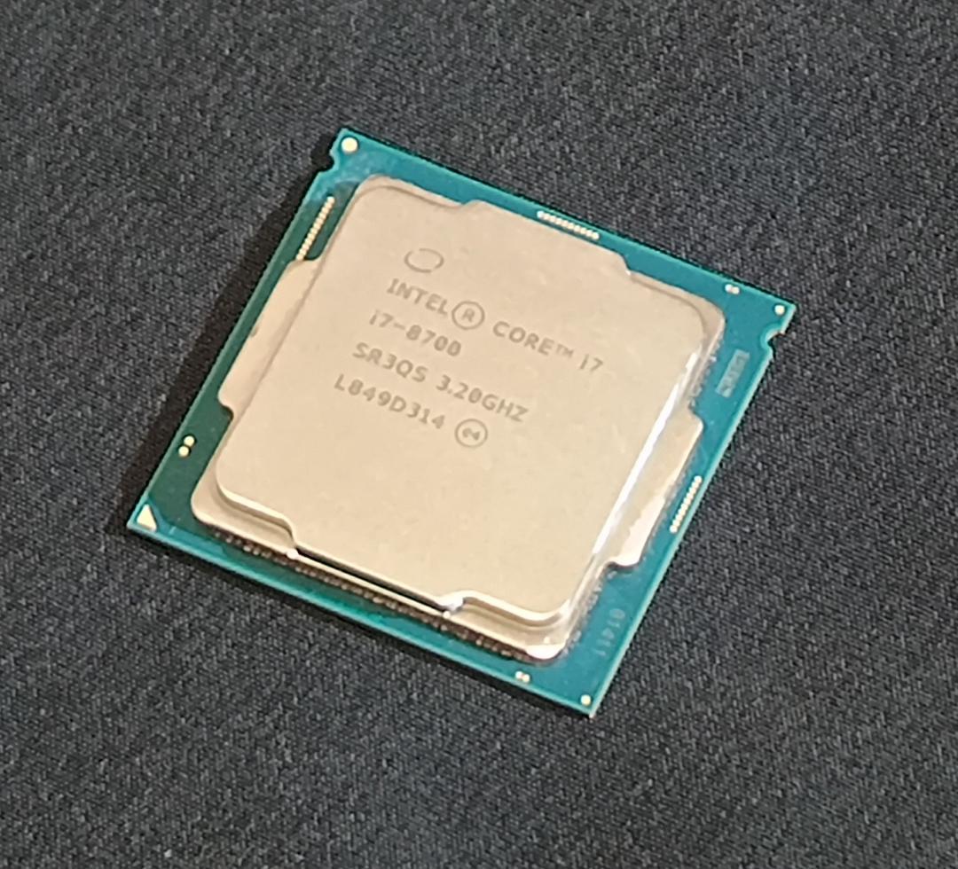 Intel Core i7-8700 CPU 3.20GHz 中古品