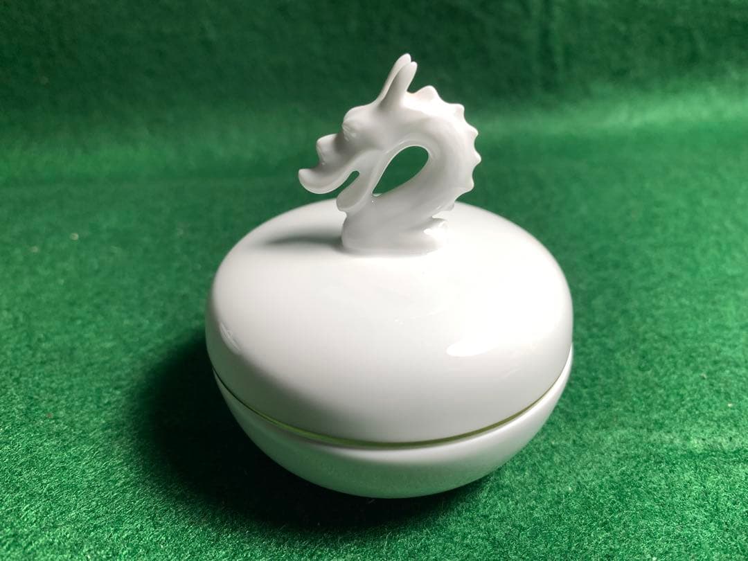 大倉陶園 干支香合　辰　たつ　亥　いのしし　 白磁 香道具 陶器 置物