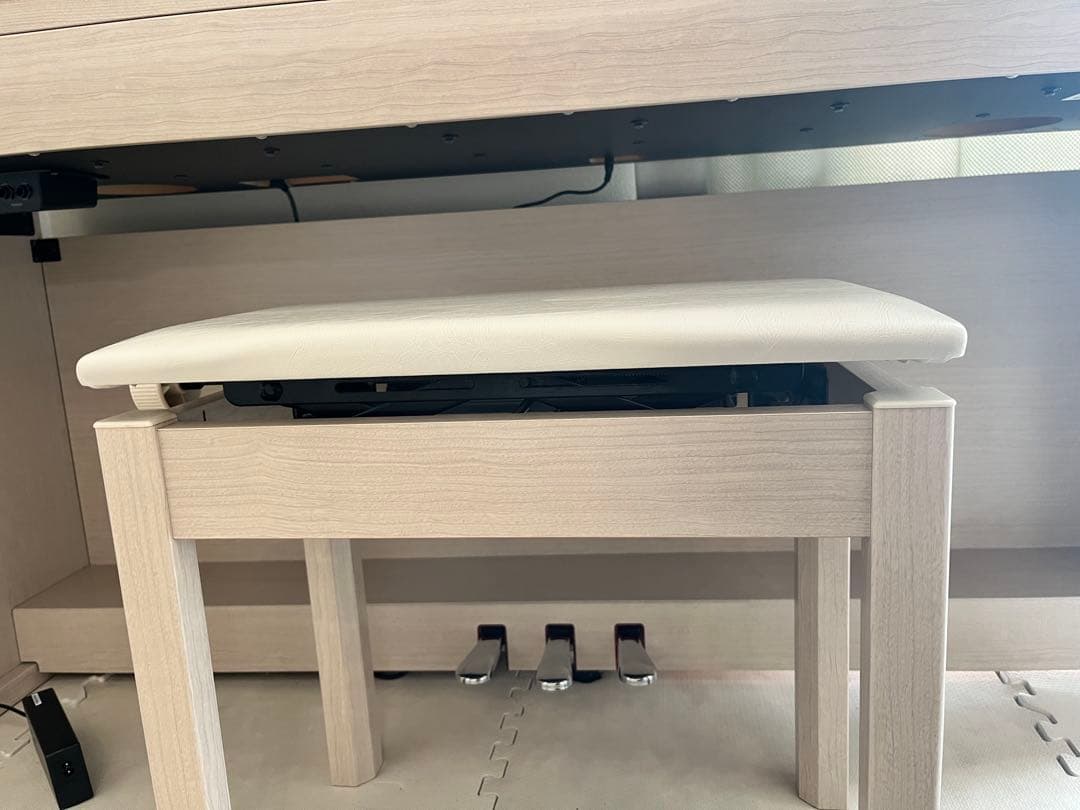 YAMAHA クラビノーバ　CLP745 ホワイトアッシュ　2021年製