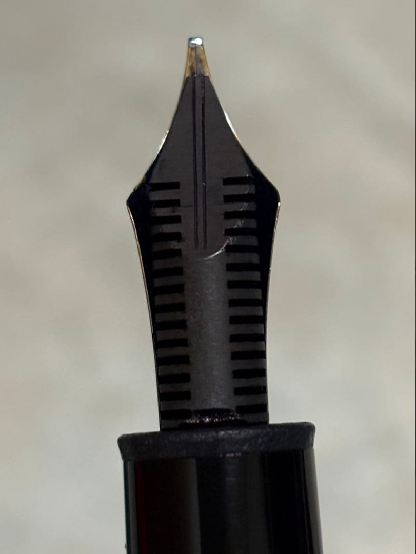 モンブラン マイスターシュテュック 149 万年筆 18C 750 18K