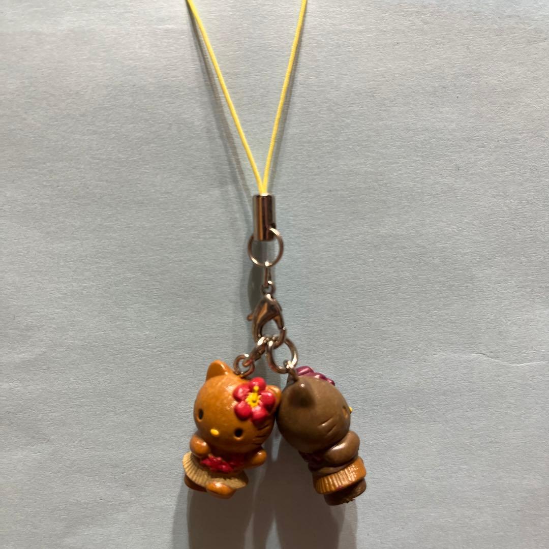 ハッピー激レア❤️2000年-2001年❤️キティのペア根付❤️