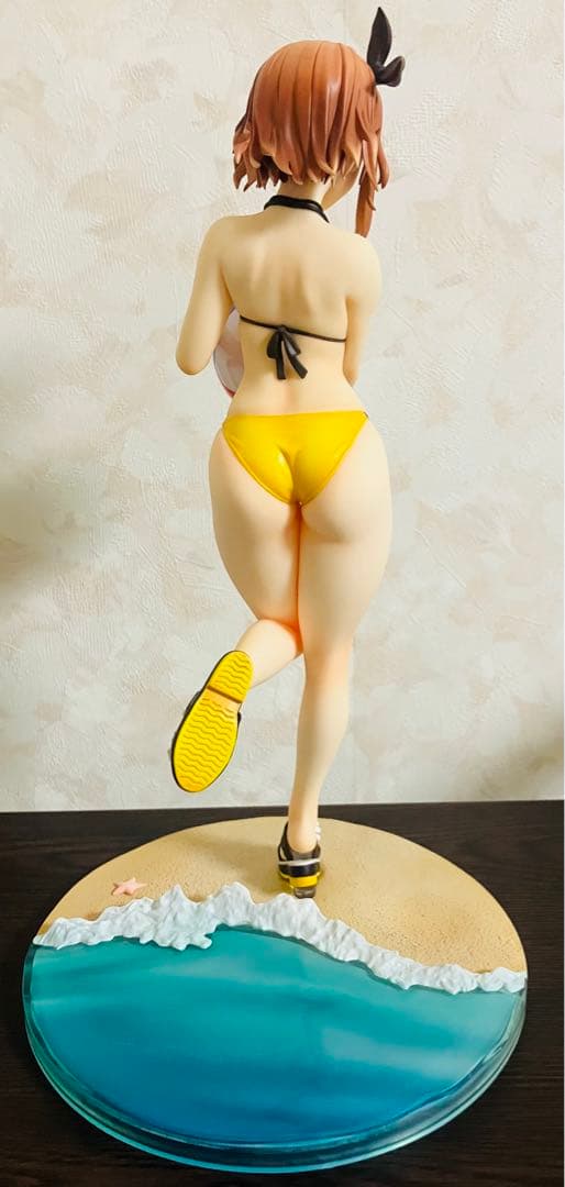 ライザのアトリエ　ライザ　水着フィギュア