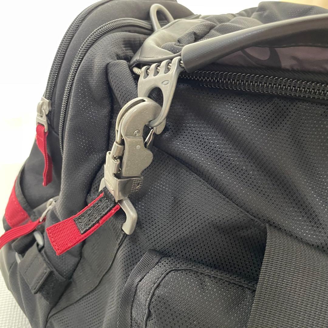 OAKLEY オークリー　carrier bag キャリー　ボストンバック