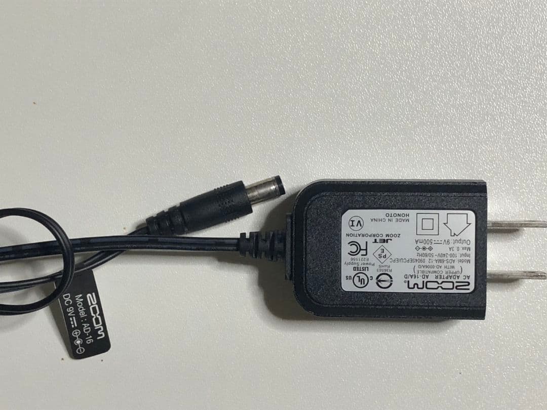 【美品】ZOOM G1X FOUR マルチエフェクター 純正アダプター付き