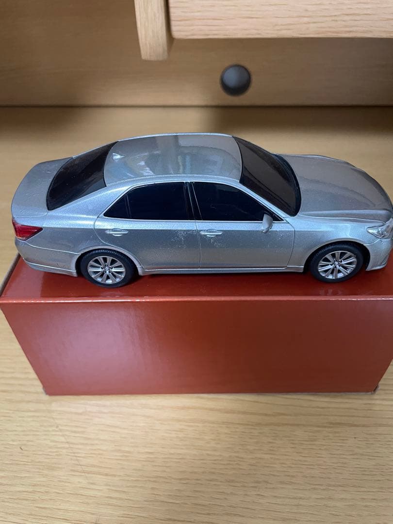 トヨタ クラウン 非売品ミニカー