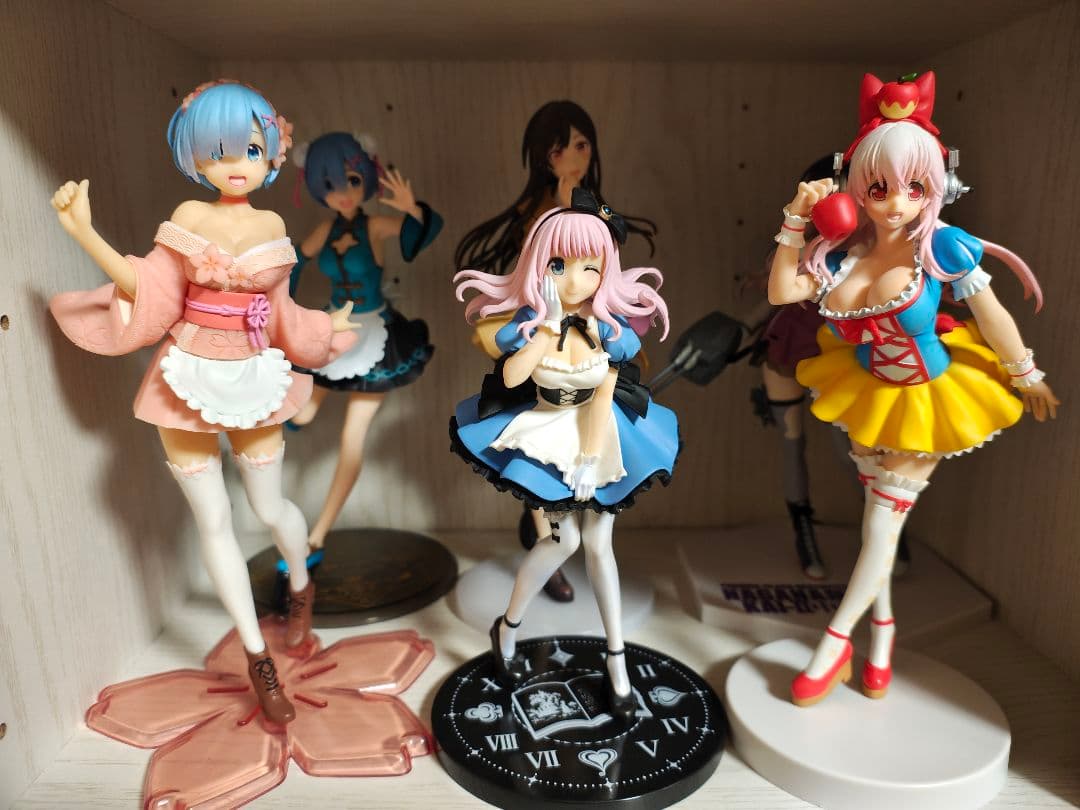 美少女フィギュアまとめ売り11体セットアニメ初音ミクレムスーパーそに子