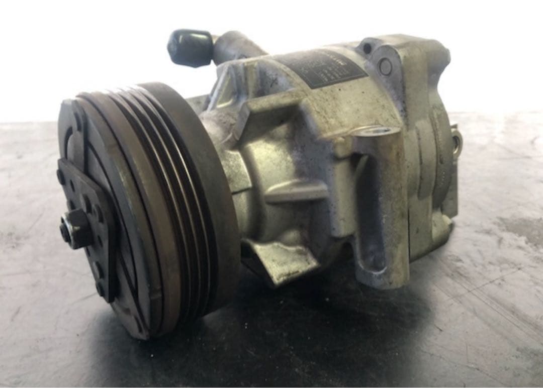 コンプレッサー スイフト ZC72S スズキ K12B 95201-68LC0