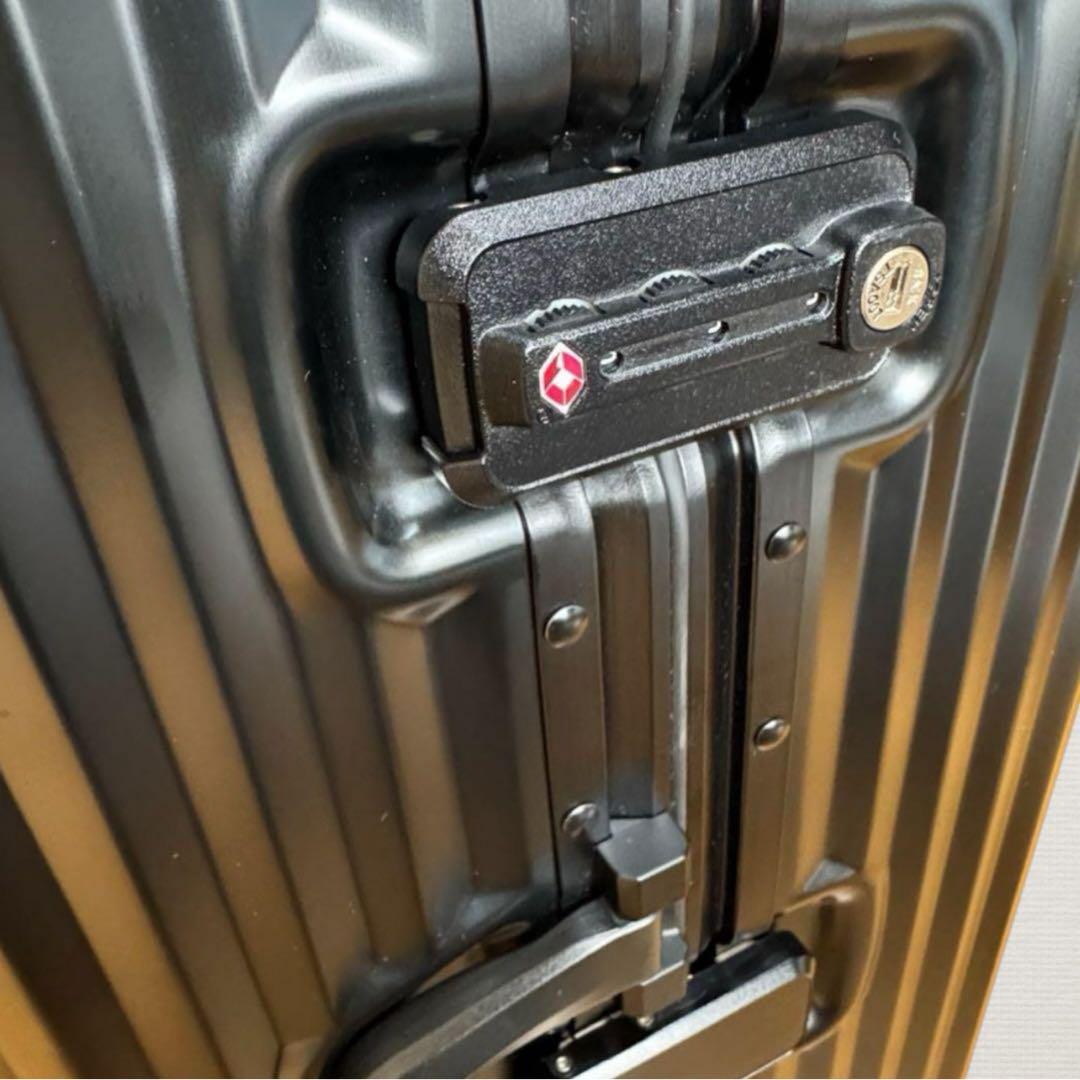 AMG メルセデス ベンツ オリジナル アルミ スーツケース キャリーケース