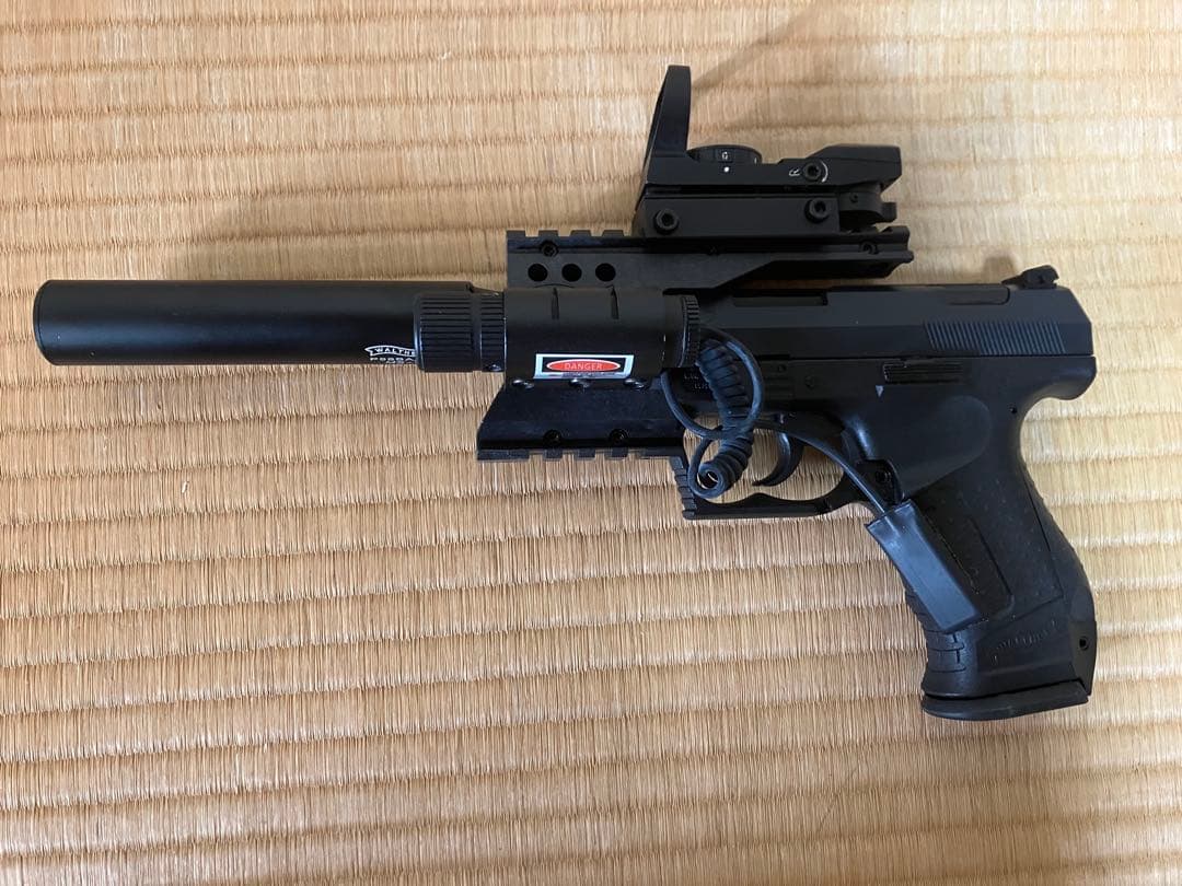 マルゼン ブローバッグ ガスガン ワルサーP99と附属装備品 未使用 ケース付き