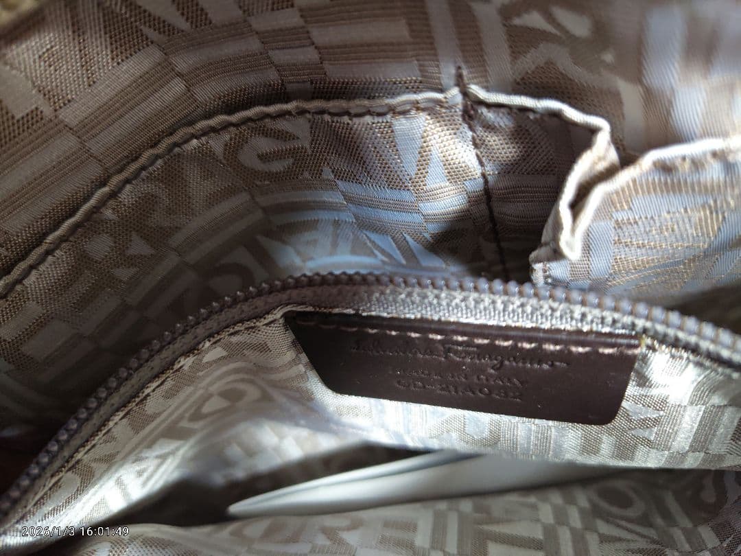 Salvatore Ferragamo ハンドバッグ トートバッグ