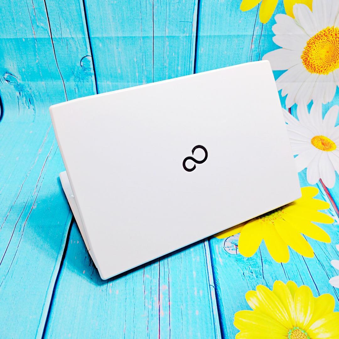 corei7✨Windows10✨すぐ使える 薄型ノートPC✨爆速SSD✨設定済