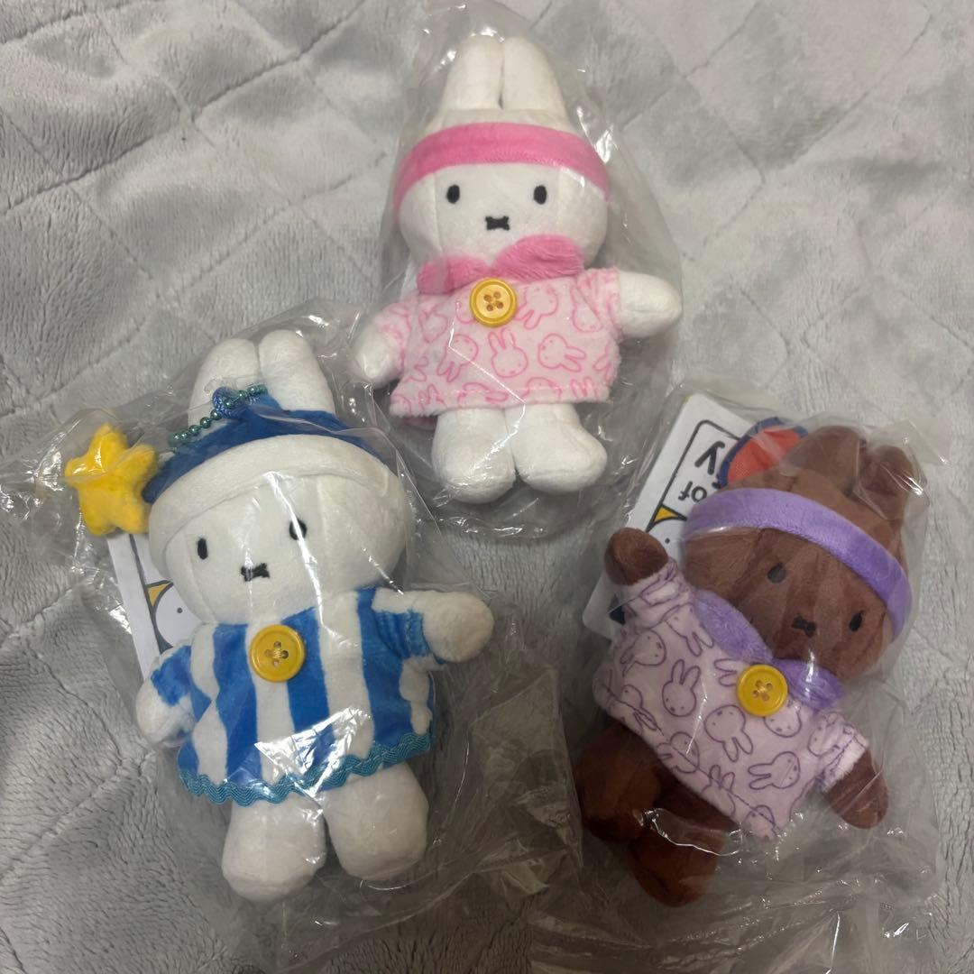 タイ限定⭐︎新品未開封 パジャマミッフィーちゃん 70th ぬいぐるみ 3点セット