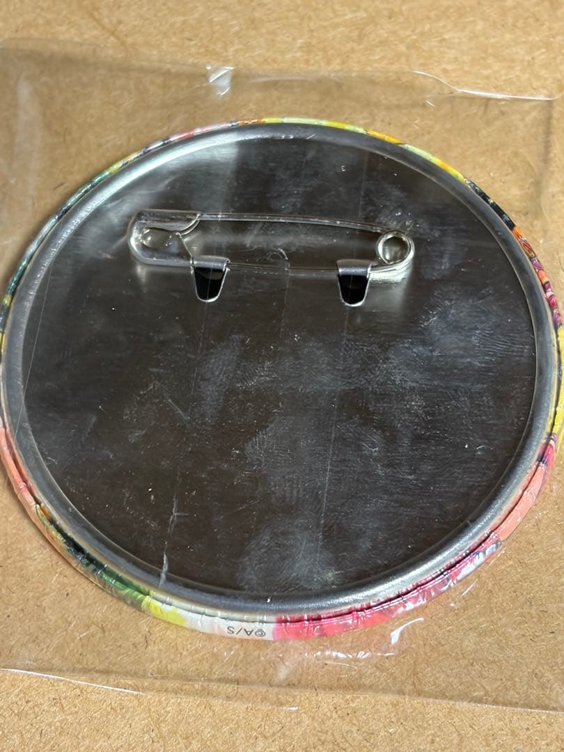 ジョジョの奇妙な冒険 ジャンプ展 缶バッジ ジョースター シーザー リサリサ