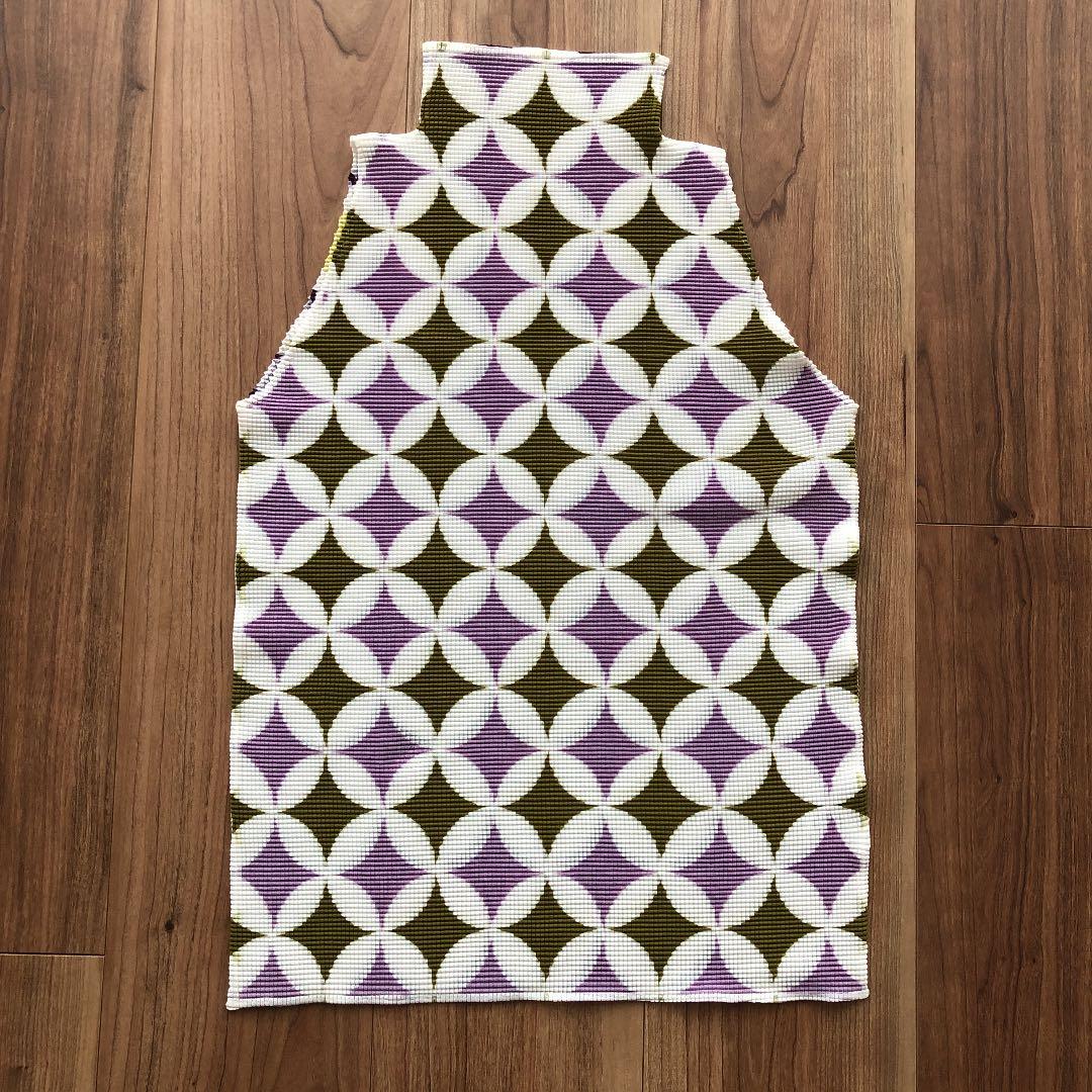 イッセイミヤケ　プリーツタンクトップ　リバーシブル