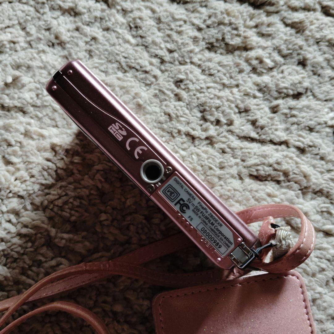 デジタルカメラ FINEPIX Z800 EXR