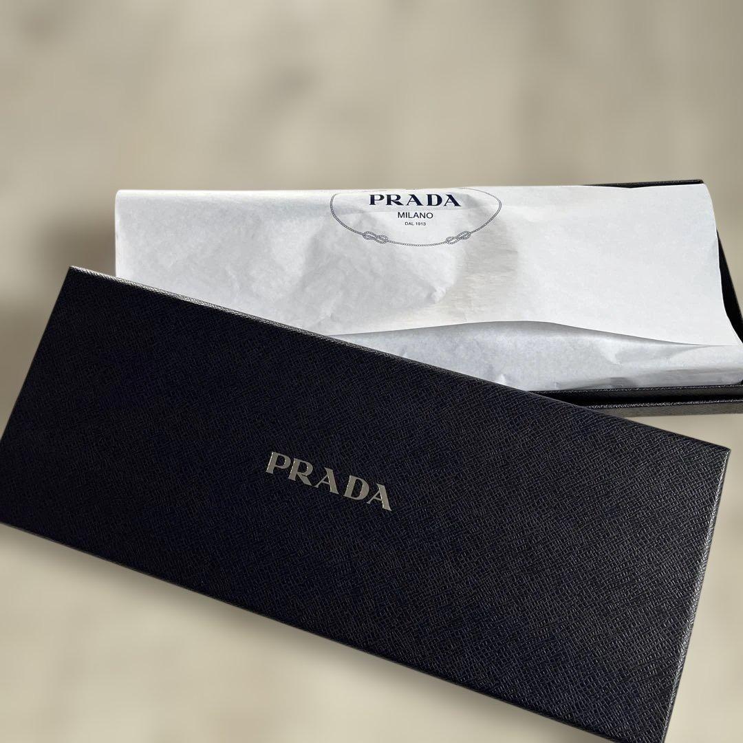 PRADAグローブ手袋