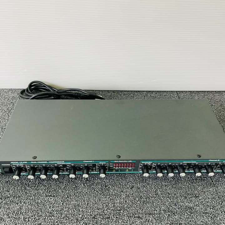 McLELLAND  CP-102   デュアルチャンネルコンプレッサー