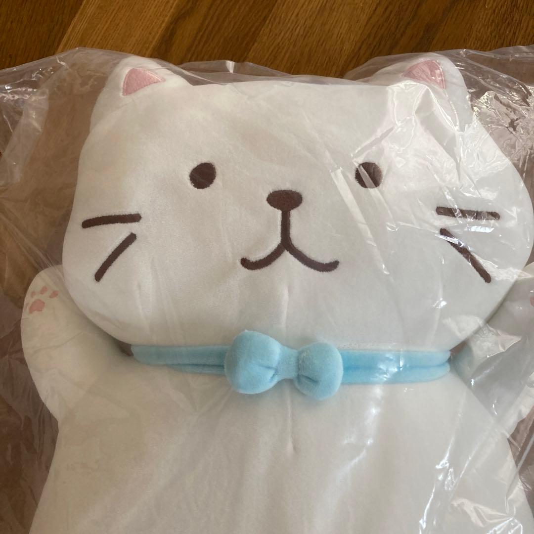 ふくふくにゃんこ 抱き枕 しろたまちゃん 白猫