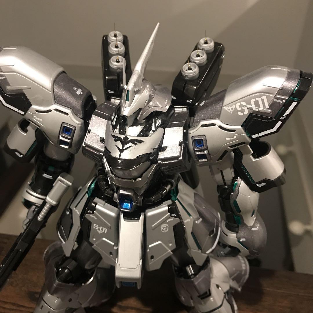 ガンプラ 塗装完成品 サザビー