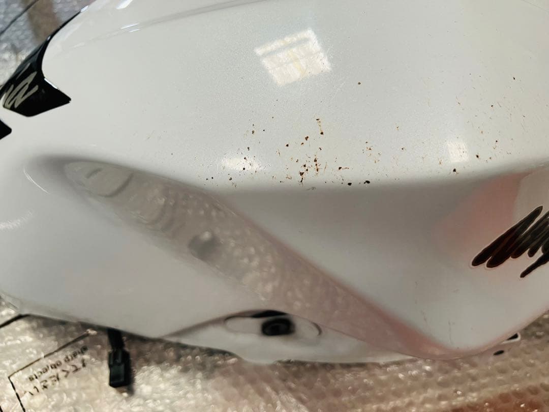 Ninja ホワイトタンク 傷あり 燃料ポンプNinja250 EX250L