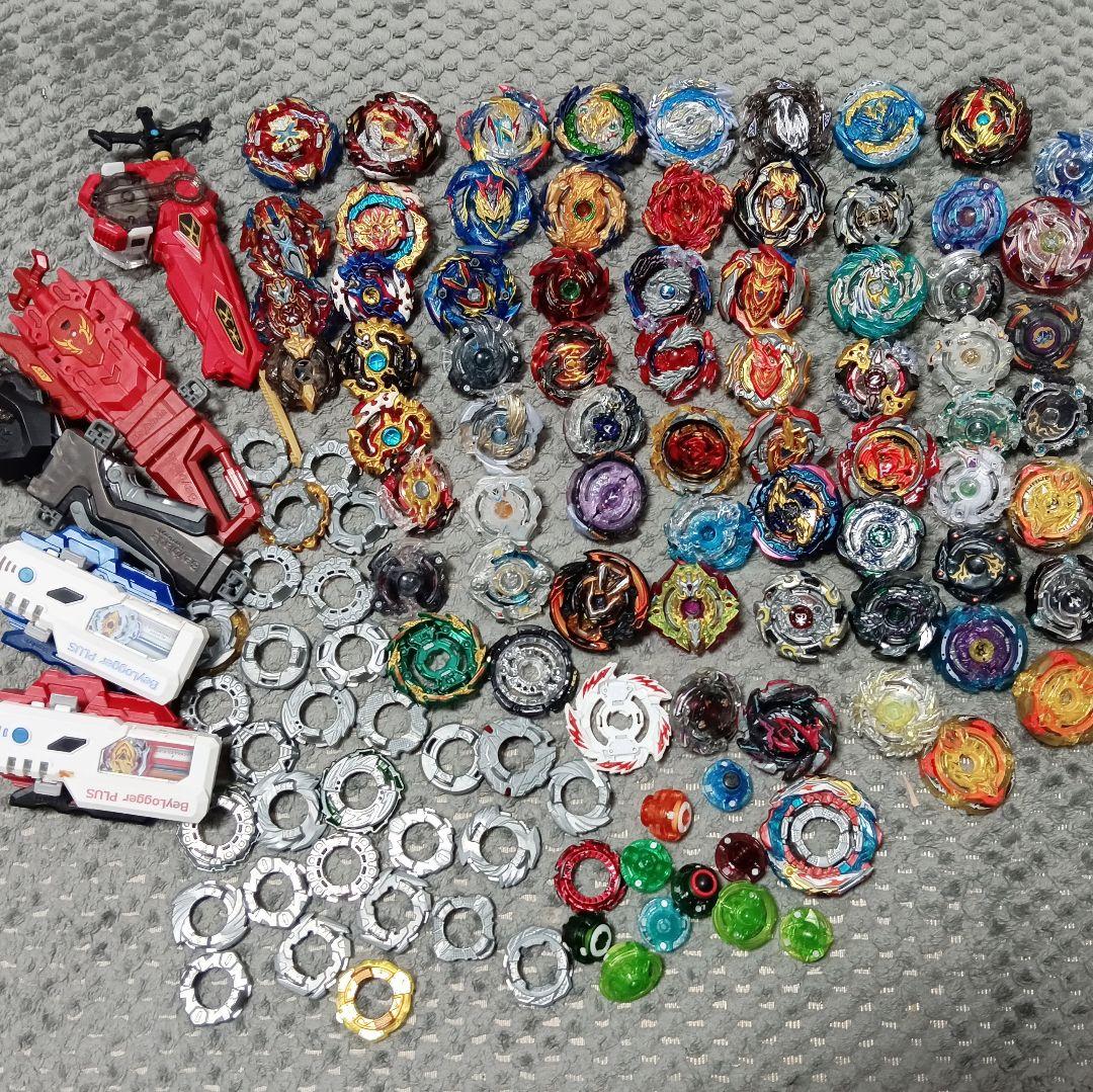 【限定品あり】ベイブレードバースト 64個+パーツ等 まとめ売り