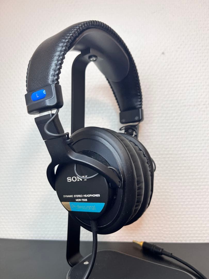 【モニターヘッドフォン】SONY MDR-7506