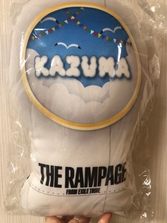 川村壱馬　海軍　昼ver クッション