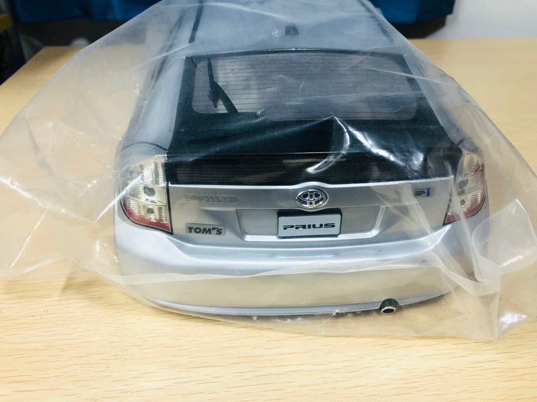 トヨタ プリウス 2010年モデル RCカー用ボディ 1/10スケール