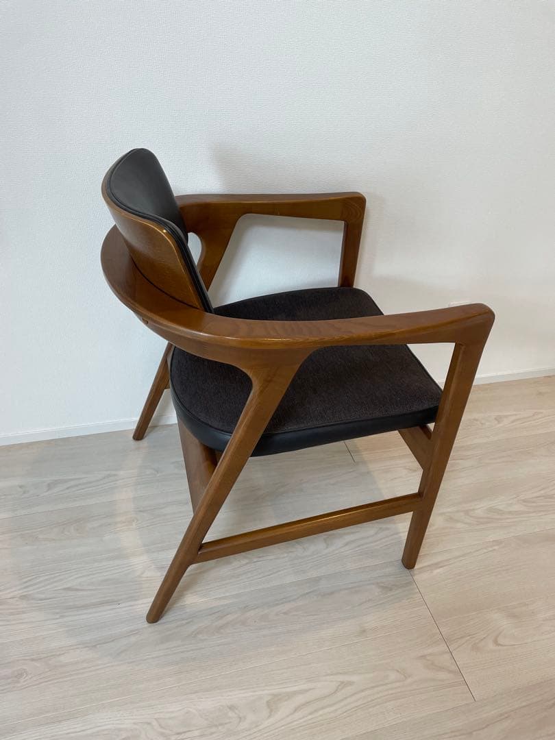 【手渡し可】ACME Furniture チェア　ブラック　※グリーン売却済み