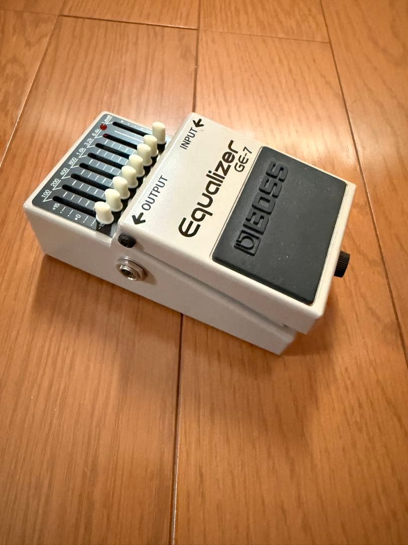 美品！BOSS GE-7 イコライザーエフェクター
