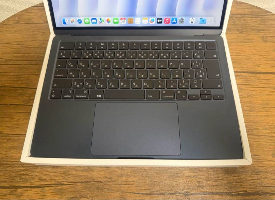 MacBook Air M2 チップ メモリ16GB/SSD256 13インチ