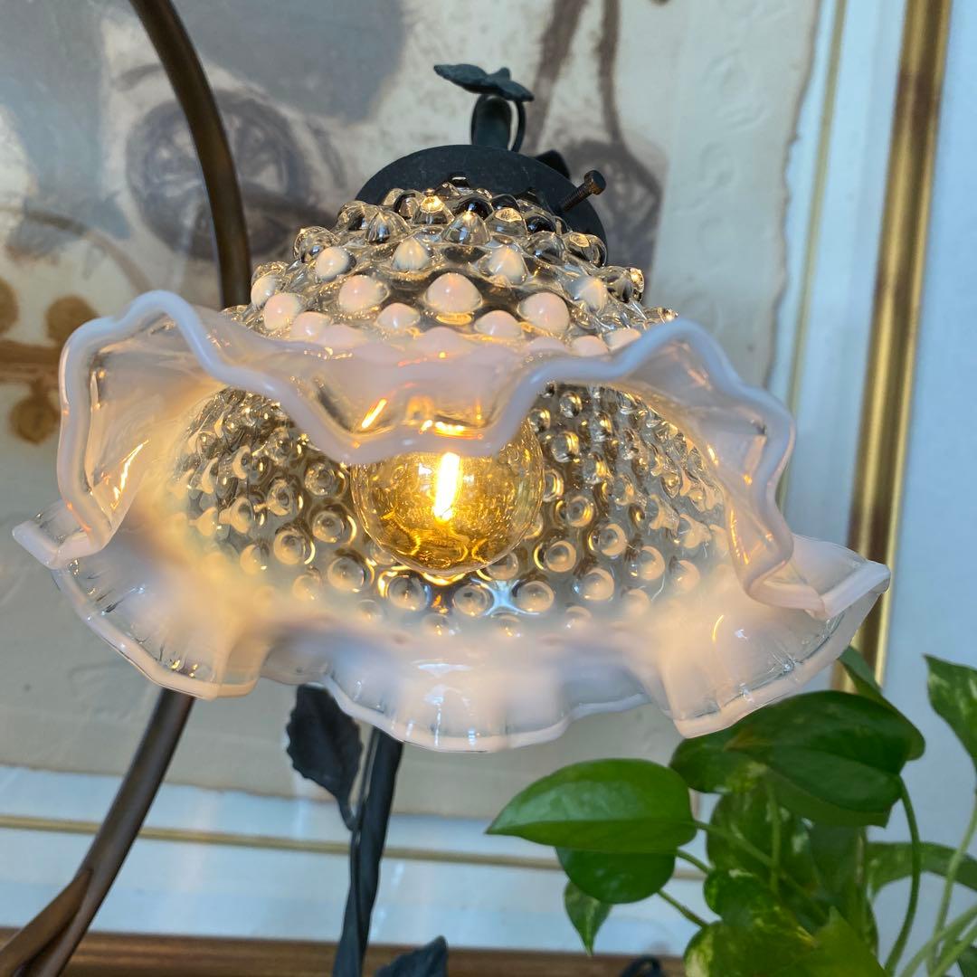 オールドフェントン　オパールセント　ホブネイル　　ガラスシェード