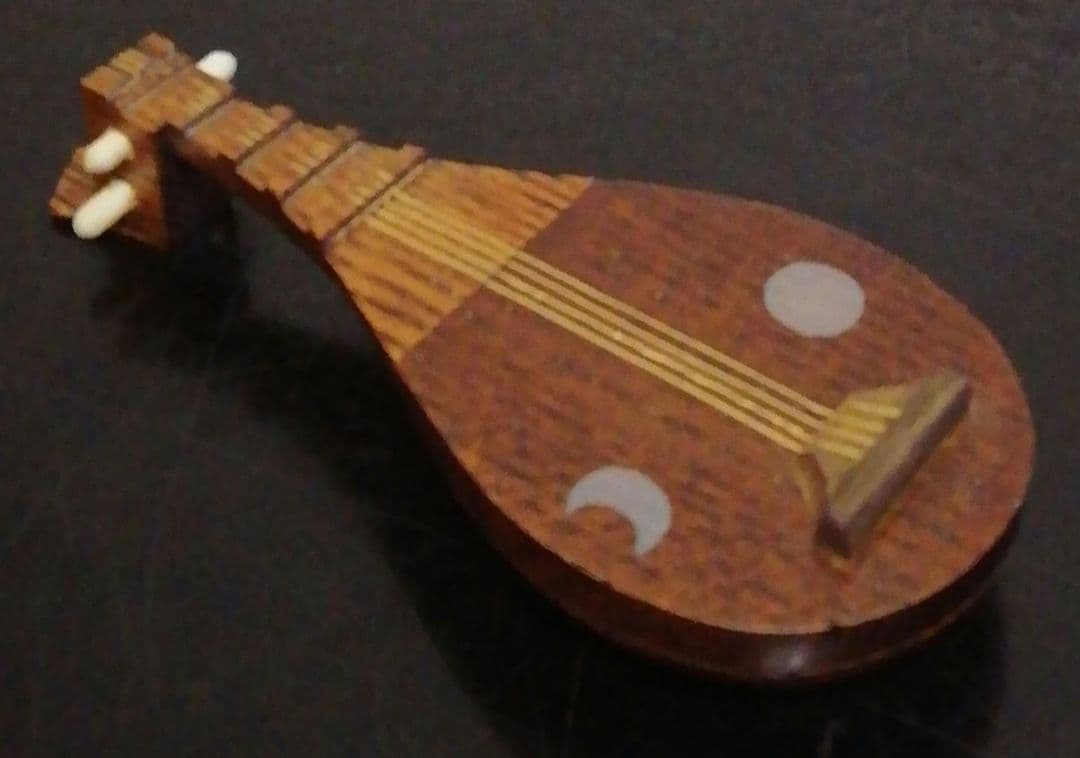 秀峰作　輪島塗　琵琶　香合　共箱　茶道具