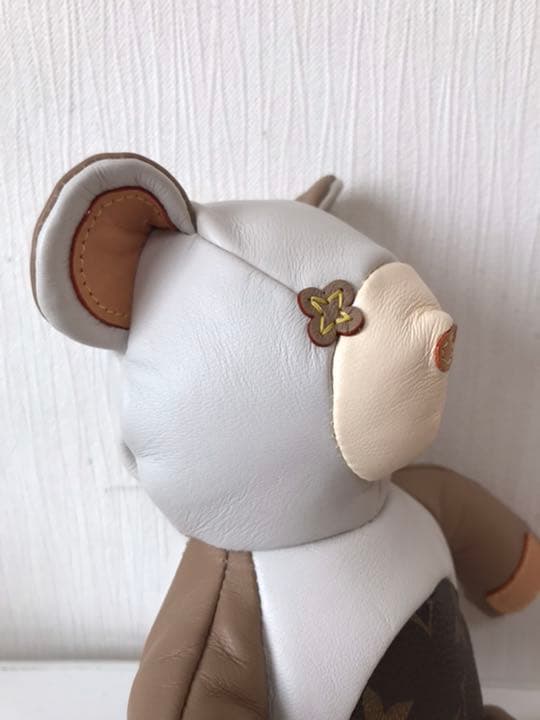 LOUIS VUITTON ドゥドゥルイ モノグラムレザー くま ぬいぐるみ