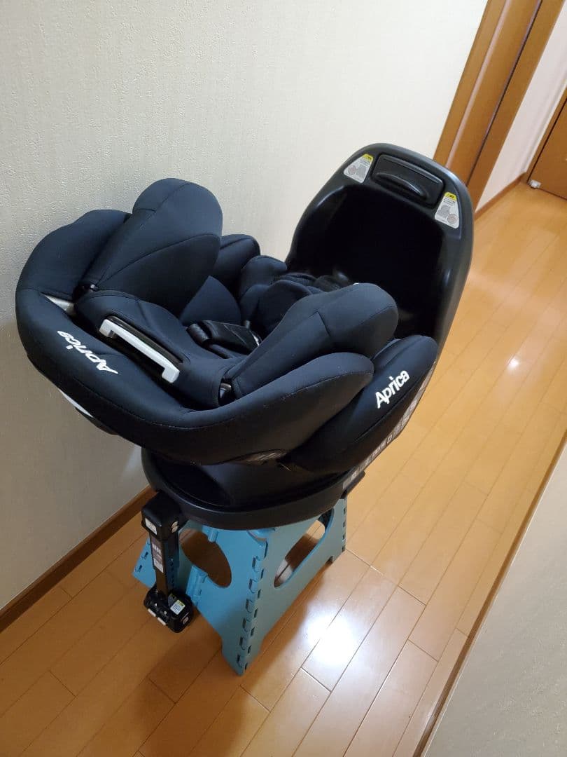 チャイルドシート　アップリカ　ディアターン　プラス　ISOFIX専用