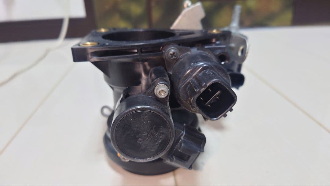 ★【最終値下げ!】ダイハツエッセL235S純正加工43パイビックスロットル★