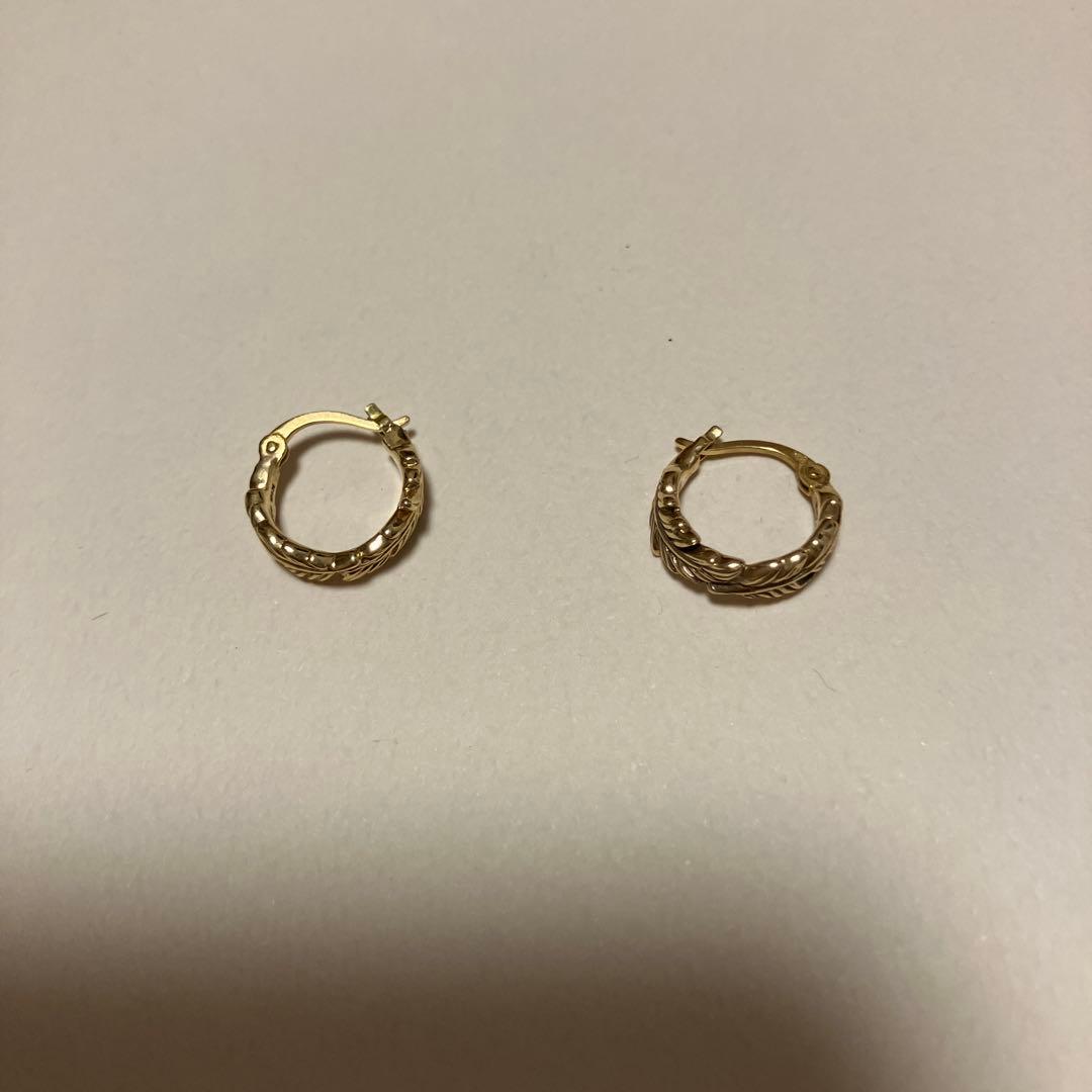 ete ゴールドツイストフープピアス