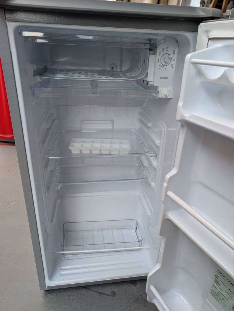 ＊東京都付近取引限定＊激安　AQUA 1ドア冷蔵庫　75L AQR-8K(S)