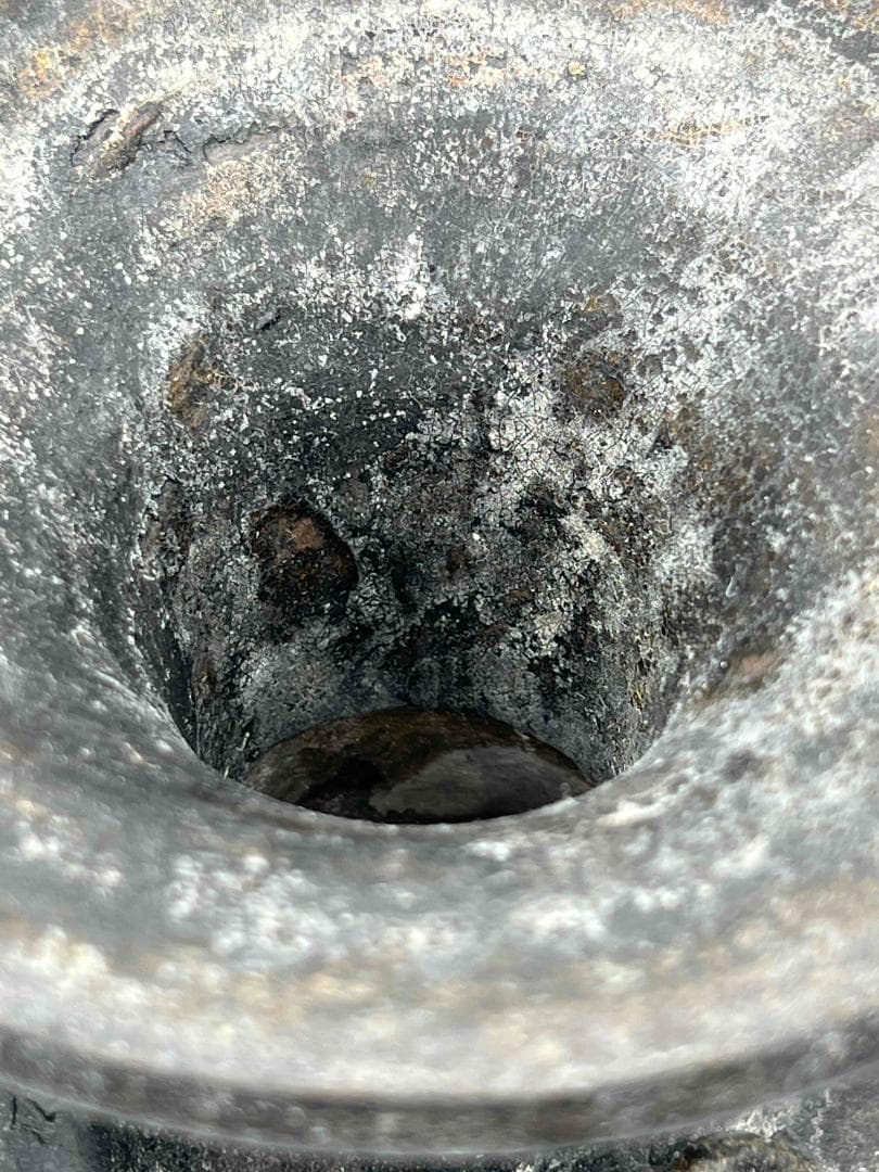 漢時代　黒褐釉瓜棱文長嘴双獸首耳執壺　長沙窯 水注　水差し(B-71)