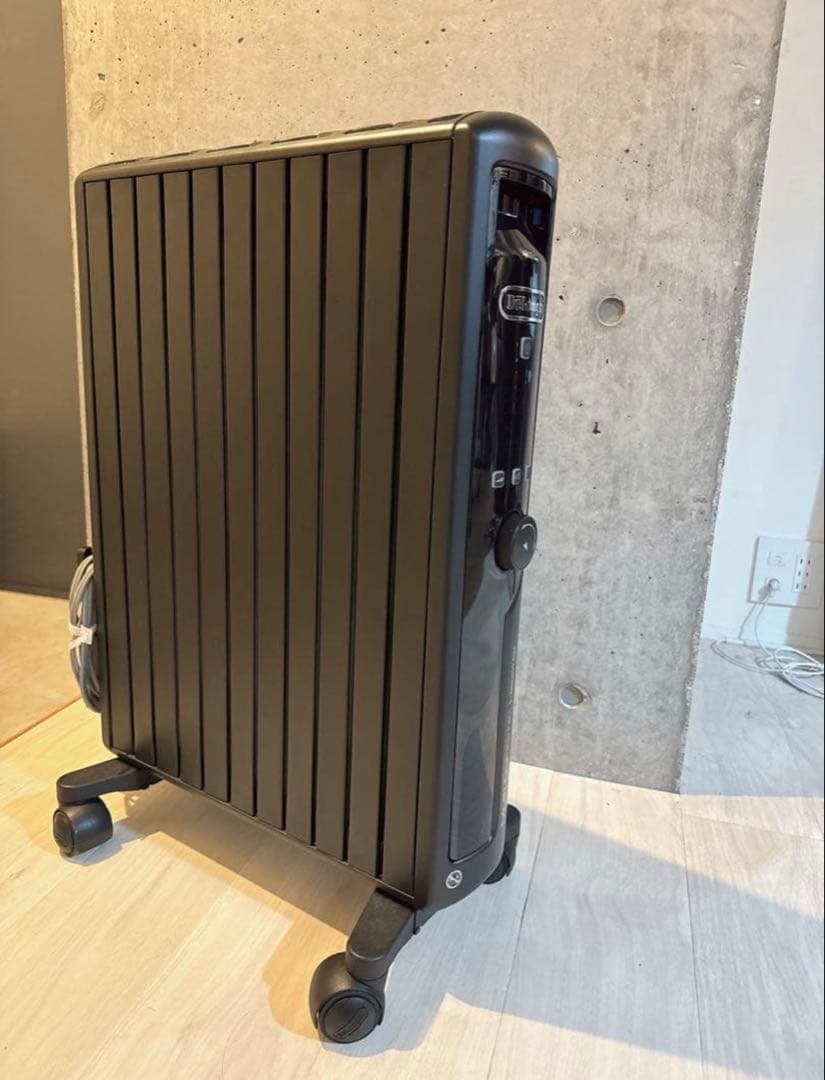 デロンギ MDHU15-PB マルチダイナミックヒーター 1500Wモデル